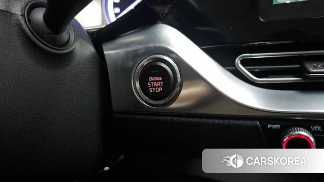 Kia The New Niro id 4250727 из Кореи 25
