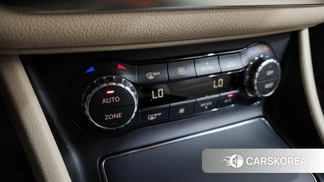 Mercedes-Benz GLA-Class X156 id 4317806 из Кореи 25