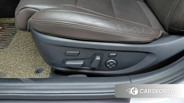 Hyundai The New Grandeur IG Hybrid id 4697246 из Кореи 25