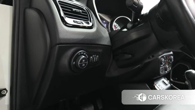 Jeep Compass 2nd Generation id 4666636 из Кореи 25