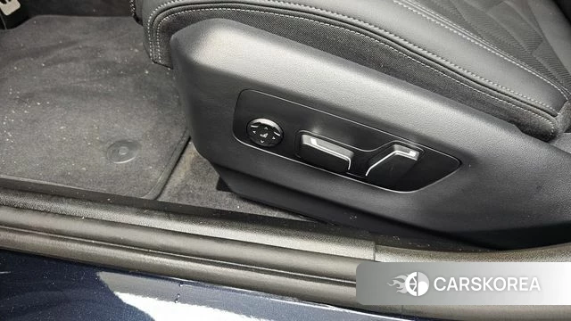 BMW 5 Series (G60) id 4739124 из Кореи 25