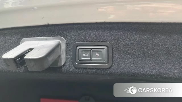 Audi New A6 id 4755289 из Кореи 25