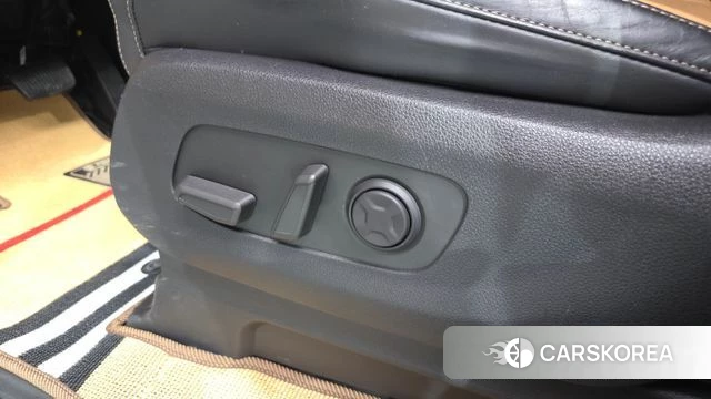 Kia Carnival 4th generation id 4619770 из Кореи 25