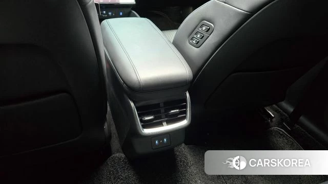 Hyundai Grandeur Hybrid (GN7) id 4941419 из Кореи 25