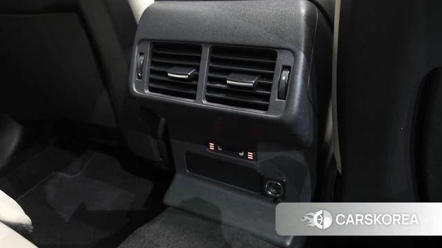 Land Rover Range Rover Velar id 4592230 из Кореи 25