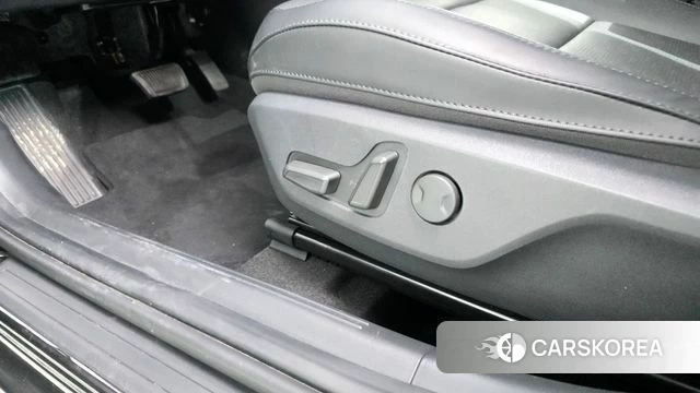 Kia Di Ol Nu Niro id 4740538 из Кореи 25