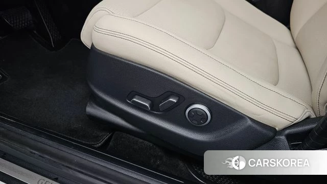 Genesis GV70 id 4899672 из Кореи 25