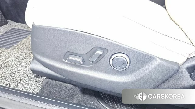 Genesis GV70 id 4880454 из Кореи 25