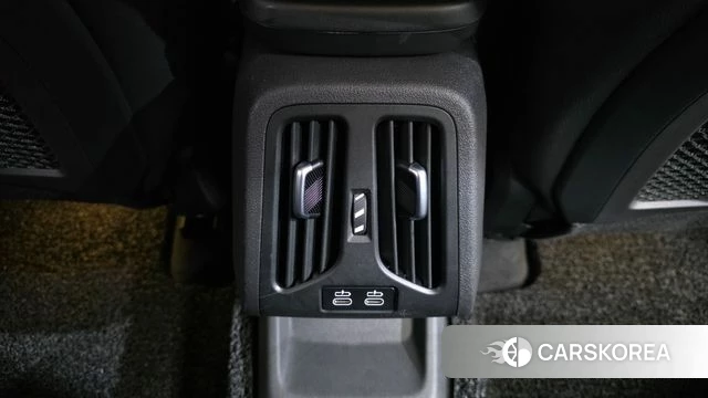 BMW 2 Series Active Tourer (U06) id 4792638 из Кореи 25