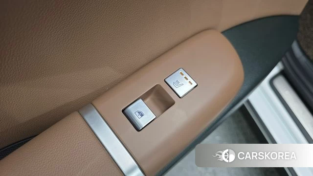 Hyundai Grandeur (GN7) id 4853952 из Кореи 25