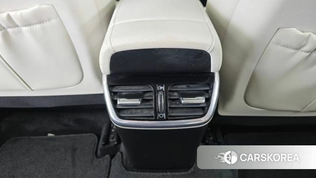 Hyundai The New Grandeur IG Hybrid id 4636806 из Кореи 25