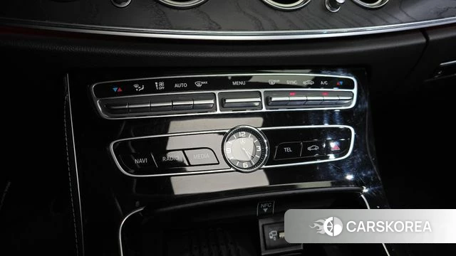 Mercedes-Benz E-Class W213 id 4677151 из Кореи 25