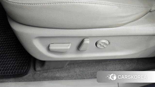 Kia All New Carnival id 4770861 из Кореи 25