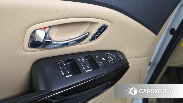 Kia The New Carnival id 4377779 из Кореи 25