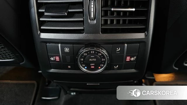 Mercedes-Benz GLE - Class W166 id 4633275 из Кореи 25