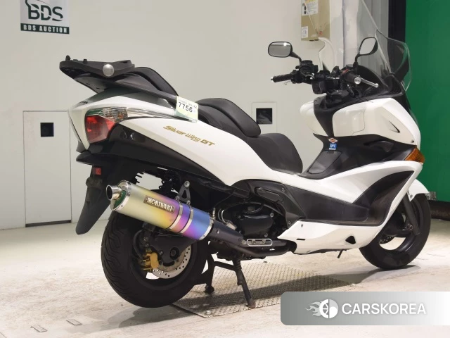 Проданный Honda SILVER WING 600 GT ABS id 4199869 из Японии, фото 8