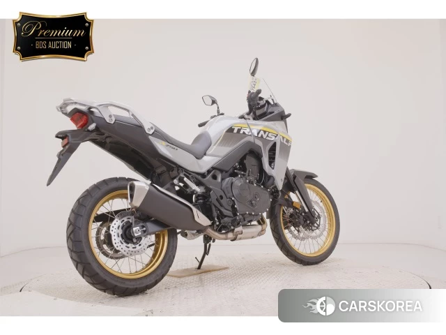 Honda TRANSALP XL750 id 4184949 из Японии 25