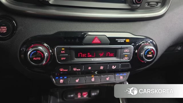 Kia The New Sorento id 4551976 из Кореи 25