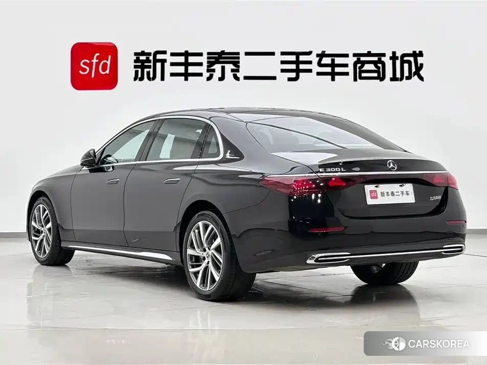 Mercedes-Benz E-Class id 4565248 из Китая 25
