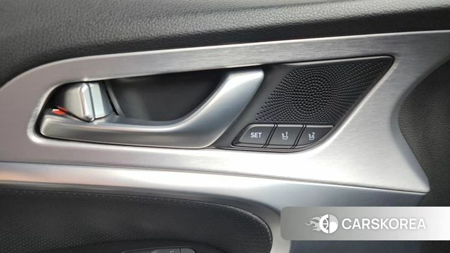 Genesis G70 id 4501886 из Кореи 25