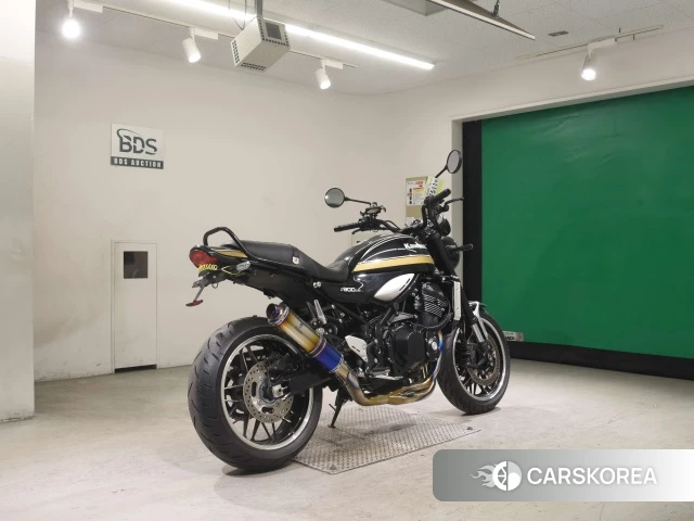 Kawasaki Z900RS id 3949290 из Японии 25