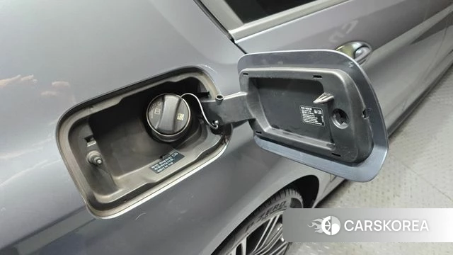BMW 5 Series (G30) id 4325791 из Кореи 25
