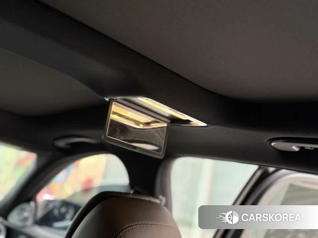 Mercedes-Benz E-class id 4260829 из Китая 25