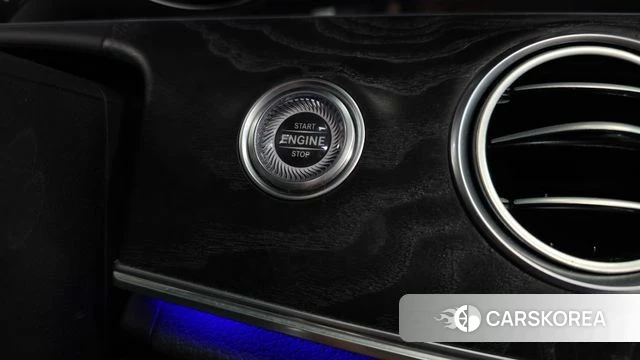 Mercedes-Benz E-Class W213 id 4448040 из Кореи 25