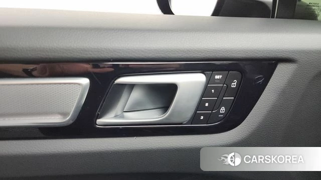Porsche Cayenne (PO536) id 4433539 из Кореи 25
