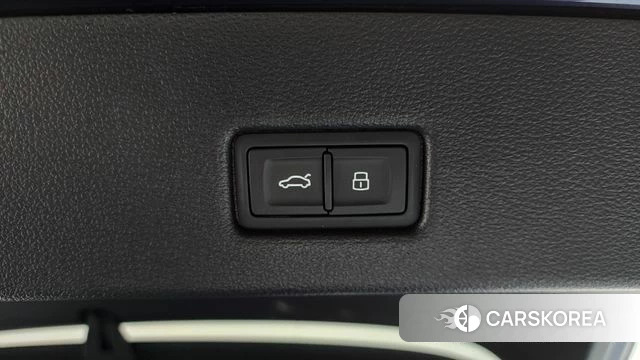 Audi S7 (4K) id 4593291 из Кореи 25