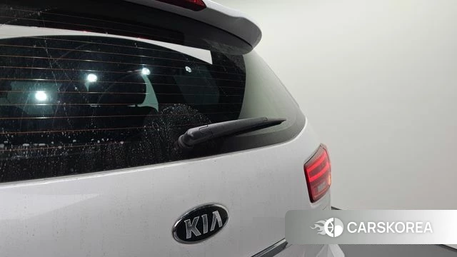 Kia The New Carnival id 4435573 из Кореи 25