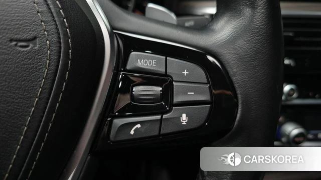 BMW 5 Series (G30) id 4882703 из Кореи 25