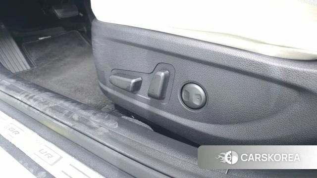 Hyundai The New Grandeur IG id 4495009 из Кореи 25
