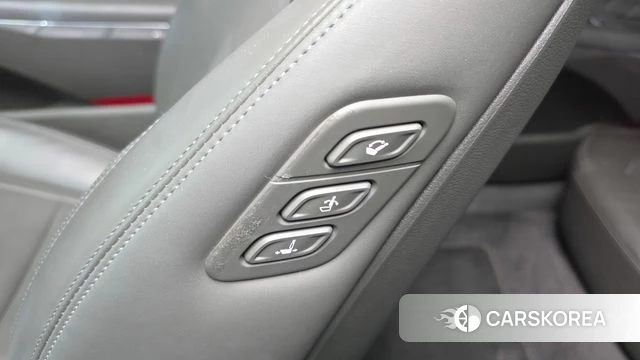 Hyundai The New Grandeur IG Hybrid id 4350891 из Кореи 25