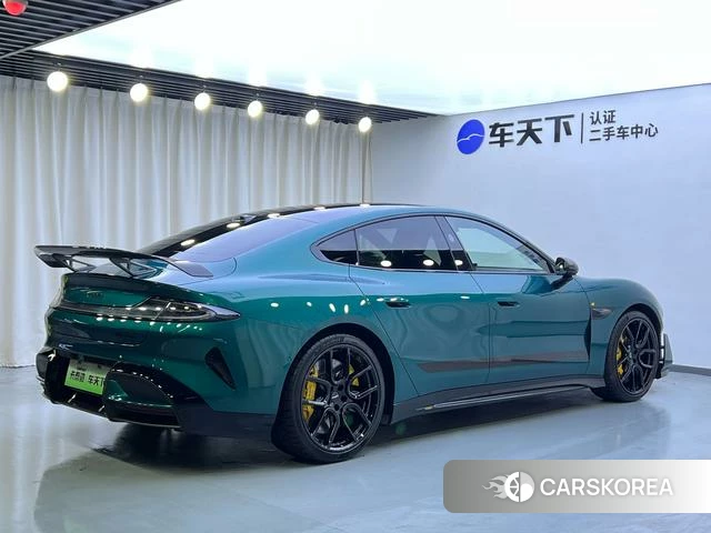 Xiaomi Car Xiaomi SU7 Ultra id 4253446 из Китая 25