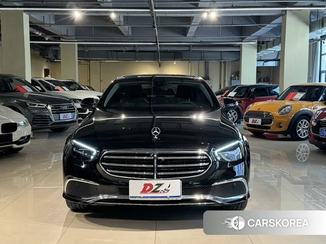 Mercedes-Benz E-class id 4259212 из Китая 25