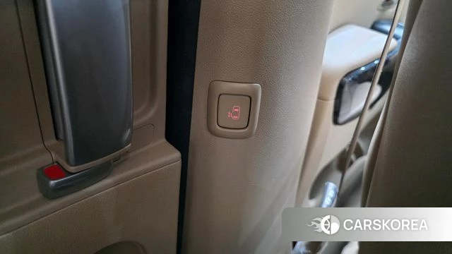 Kia The New Carnival id 4604853 из Кореи 25