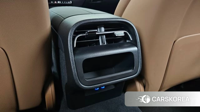 Mercedes-Benz E-Class W214 id 4539584 из Кореи 25
