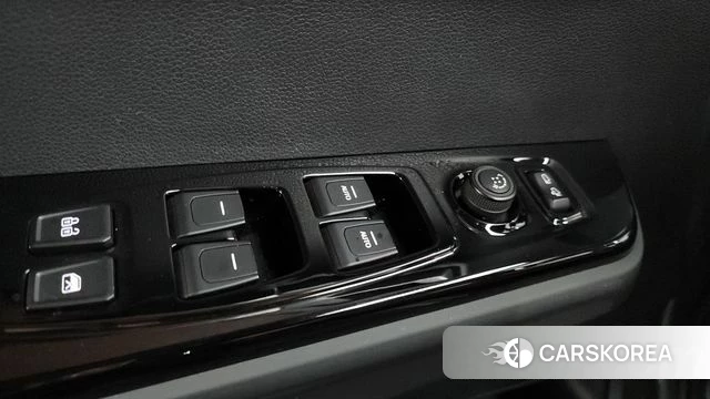 Ssangyong Torres id 4585068 из Кореи 25