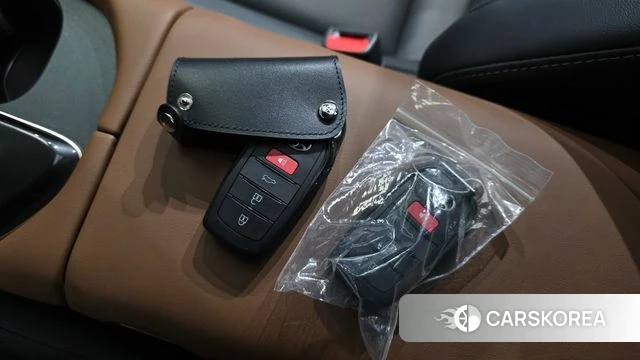 Toyota Crown Crossover id 4185450 из Кореи 25