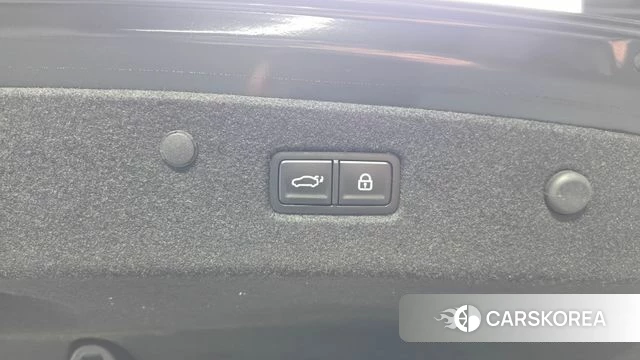 Kia The New K8 Hybrid id 4941197 из Кореи 25