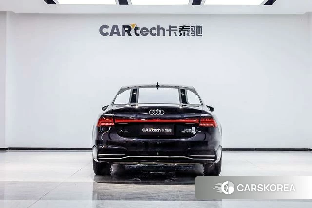 Audi A7L id 4273498 из Китая 25