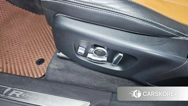 Land Rover Range Rover Velar id 4502759 из Кореи 25