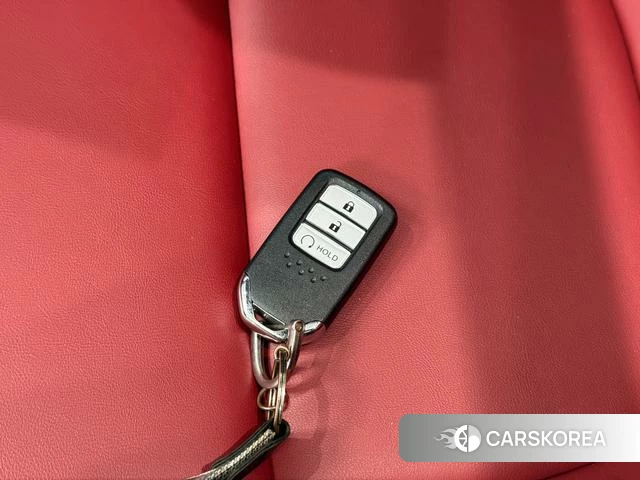 Honda CR-V id 4365629 из Китая 25