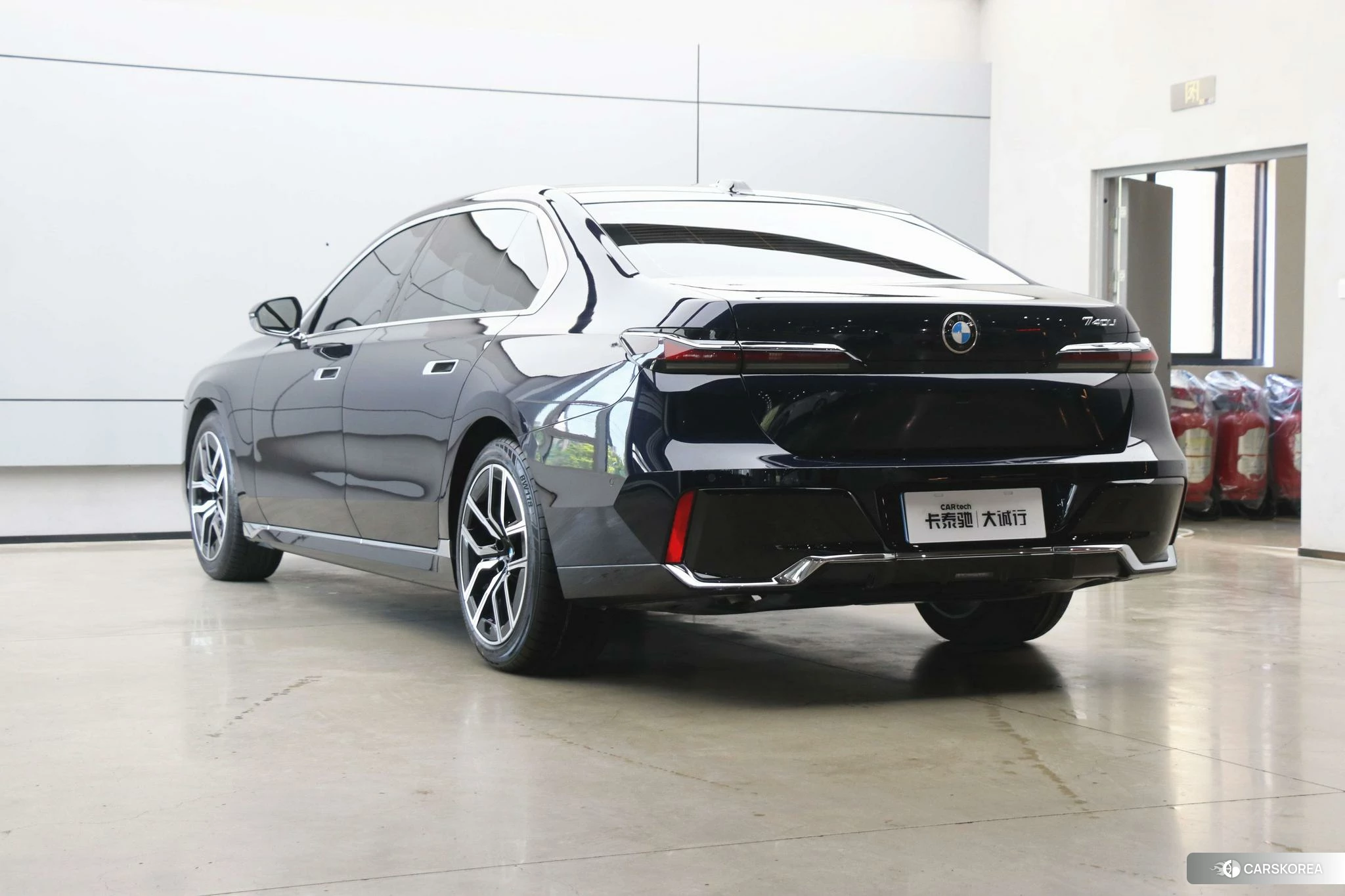 BMW 7 series id 4461724 из Китая 25