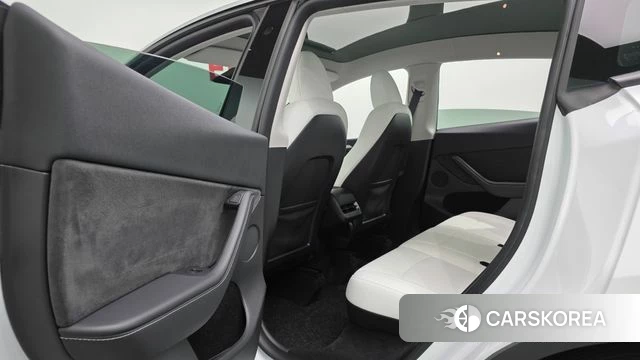 Tesla Model Y id 4645456 из Кореи 25