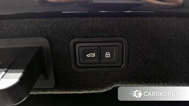 Audi A8 (D5) id 4245370 из Кореи 25