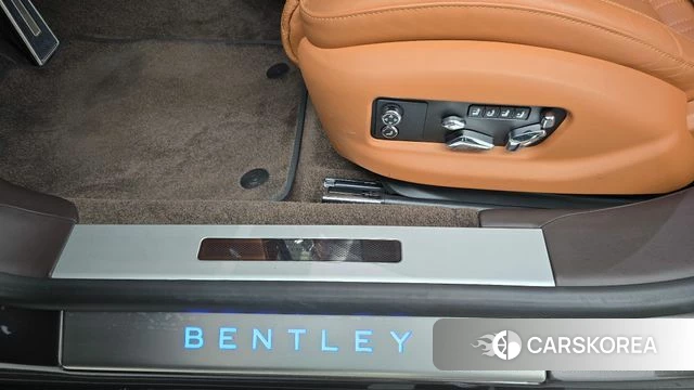 Bentley Flying Spur 3rd Generation id 4534250 из Кореи 25