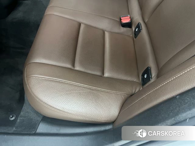 Volvo S60 id 3920828 из Китая 25