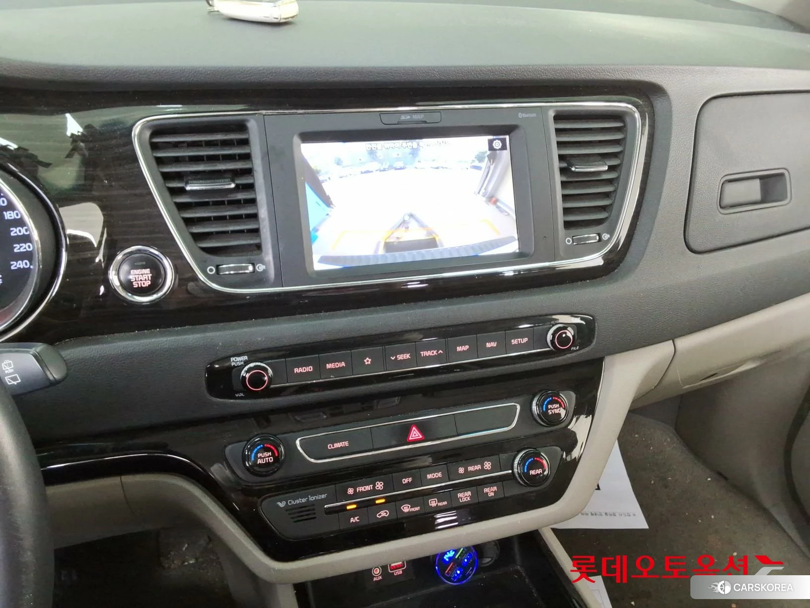 Kia Carnival id 4504352 из Кореи 25